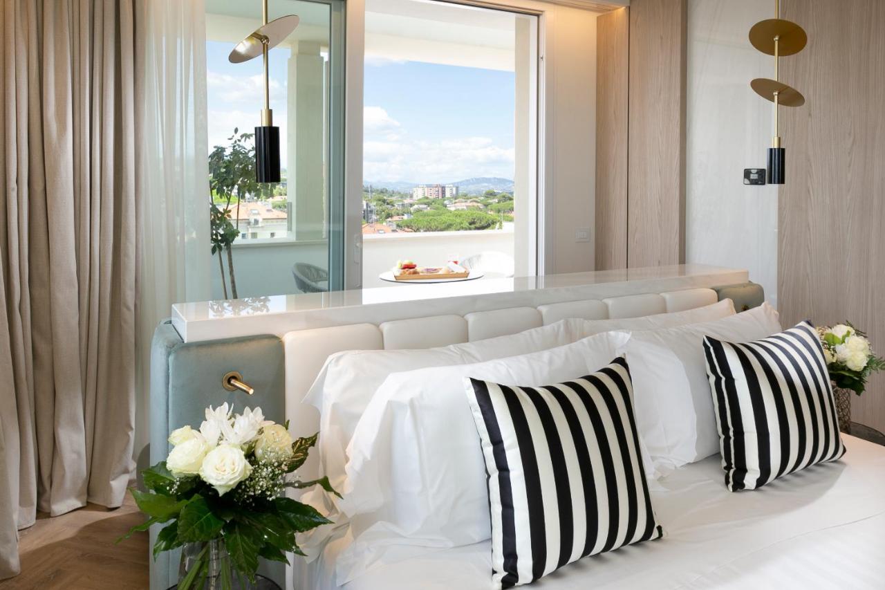Hotel Ambasciatori Riccione Esterno foto